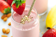   Apple & Strawberry Yogurt